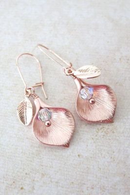 Rongyu 2019 fashion creative orchid bud crystal earrings cross-border new rose-gold-plated leaf earrings