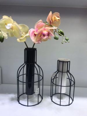 Wanzi ceramic with iron frame creative ceramic vase decoration