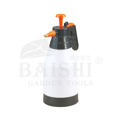 Horticulturalist household sprinkling kettle pneumatic sprayer small pressure watering pot sprinkling 1.5 L kettle