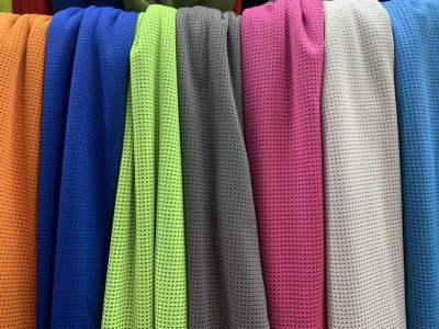 The factory sells cationic cold towel fabric directly from stock