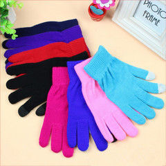 Touch - screen gloves female Korean version of autumn/winter warm knit couple jacquard popular logo fashion casual