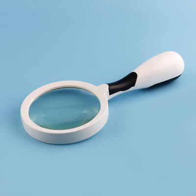 Manufacturer direct sales handheld hd magnifier portable magnifier for old people reading newspapers