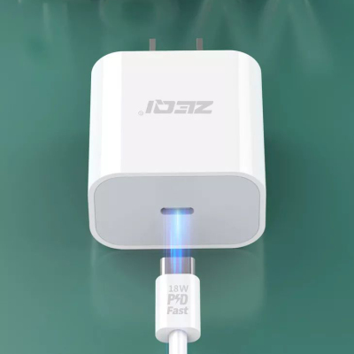 Zechi is suitable for apple 11 iPhone PD quick charge of 30 minutes 50 w quick charging head