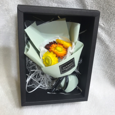 Small Daisy Series Dried Flower, Eternal Flower Gift, with Gift Box Packaging