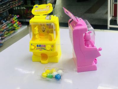 Football machine mini candy machine egg twisting machine sugar toy candy selling machine Tom toys