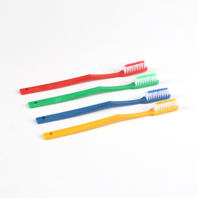 Adult and children toothbrush a large number of spot finished toothbrush quantity large discount manufacturers inventory