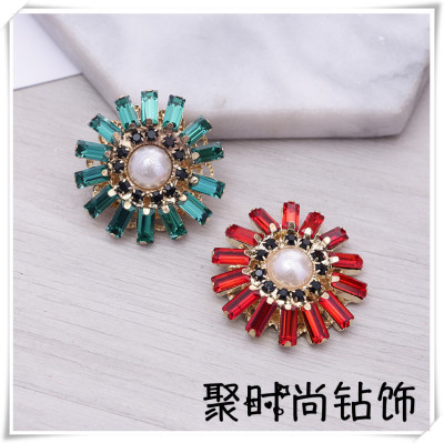 Ice-ling zirconium Daisy dress buttons jewelry nail color can choose to match the clothes suit pins