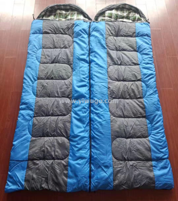  advanced winter warmth and thickening, two vertical matching color matching adult envelopes, send a hooded sleeping bag