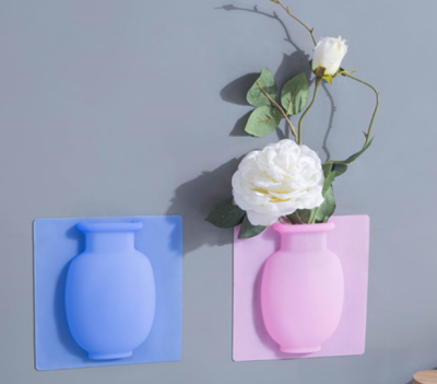 Magic silicone vase tiedouin with the same type of suction cup wall hanging soft vase bathroom wall paste vase
