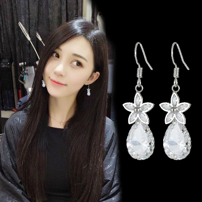 925 Silver Needle Water Drop Zircon Elegant Simple and Fashionable Korean Eardrops Pendant Female Earrings Factory Direct Sales Wholesale