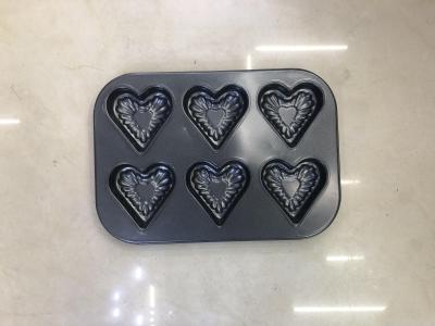 6 - hole cake mould with heart