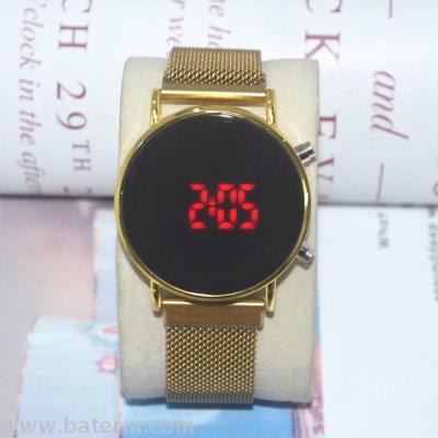 Fashionable hot-selling large dial round magnetic strap led student sports watch led watch