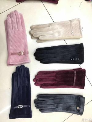 The new corduroy gloves are available for export to Europe and America