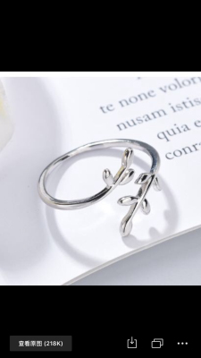 Simple fashion academy style imitation sterling silver design concept of small fresh temperament ring