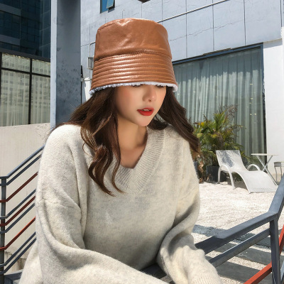 Dongmen, Korea PU leather plus feather bucket cap simple joker fisherman cap qiu dong new women basin cap bell hat