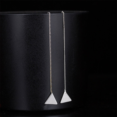 Wish AliExpress Alloy Manufacturers Long Triangle Hanging Earrings All-Match Personalized Earrings Stud Earrings Elegant Copper Earrings