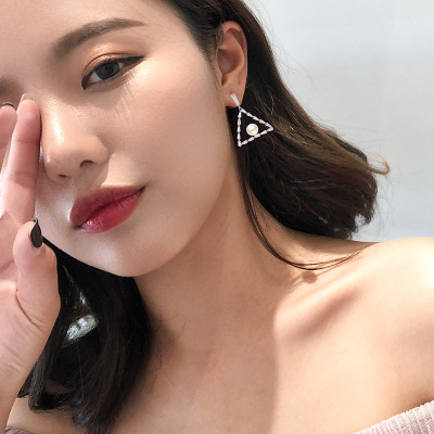 S925 Silver Non-Allergic Earrings Exaggerated Earrings Korean All-Match Fashion Earrings Elegant Pearl Earrings Wholesale