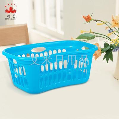 Size no. Hx-7023/7024 size no. Rectangular lidless plastic laundry basket with handle laundry basket multicolor