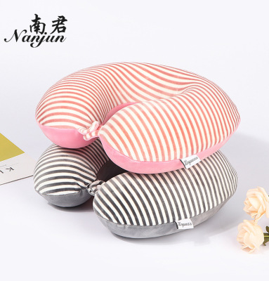 The body knitted U-shaped pillow Neck Guard Aircraft Travel pillow slow rebound memory cotton pillow costume Directly sale