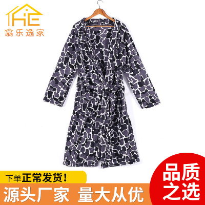 New coralline camouflage print pajamas simple long men's multi-needle bathrobe long sleeve thermal home robe