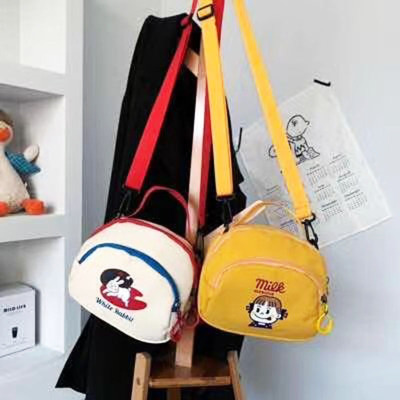 Fashion popular cute cartoon students school bags snacks backpacks