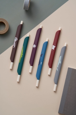 Retro color ten color neutral pen, cartoon multi - functional neutral pen, special pens for students to do public funds in creative pen