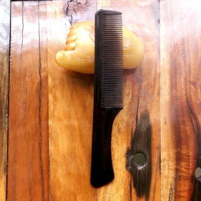 Bulk black big knife hairdressing comb men flat hair comb big board comb professional wide tooth hairdressing comb super thin big comb