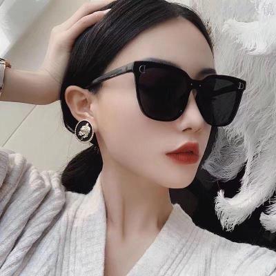 New D black sunglasses women's fashion rimless sunglasses oversized round face street patter square glasses