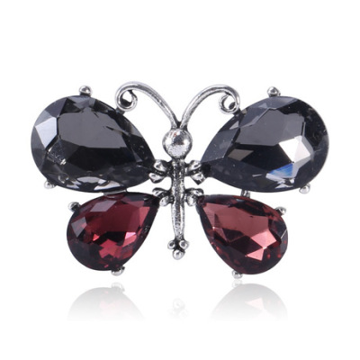 The Manufacturers direct high-grade exquisite butterfly brooch Ladies atmosphere suit jacket brooch retro Pin Accessories