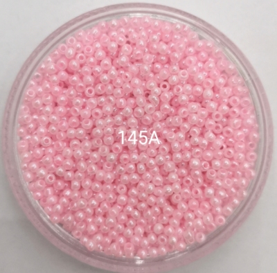 Factory Direct Sales High Quality Glass Cream Beads Clothing Accessories Ornament Accessories
