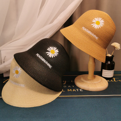 Instagram day is a niche bucket hat small Daisy grass fisherman hat folding straw hat basin hat sunshade sun protection hat