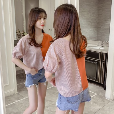 2020 summer wear new Korean version V neck the lantern sleeve stitching vertical stripe emblazoned on getting the design sense minority chiffon jacket