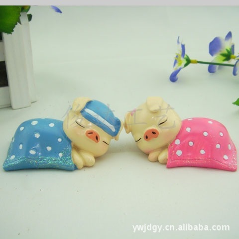 resin cartoon pig p001 resin gift simple modern resin crafts car decoration ornaments