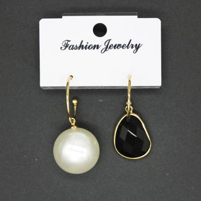 Design Sense Earrings Women's Exaggerated Pearl Crystal Eardrops Retro Asymmetric New Popular Ear Rings