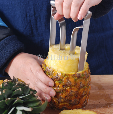 Stainless steel pineapple carver pineapple knife peeler pineapple coring and core-cutting pineapple paring knife