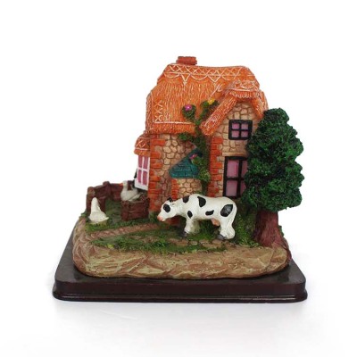 Factory Direct Sales Resin Craft Ornament Micro Landscape Moss Decoration Villa Pastoral Small House Christmas House