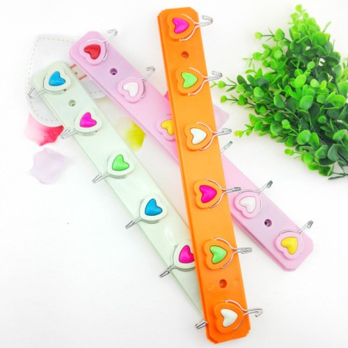 1645 Peach Heart 8-Piece Hook Sticky Hook Daily Necessities Plastic Products Two Yuan Wholesale Department Store Yiwu 2 Yuan 