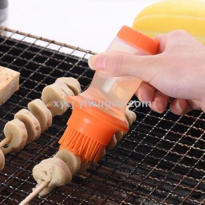 Food brush oil brush resistant to high temperature silica gel extrusion type kitchen oil brush barbecue brush