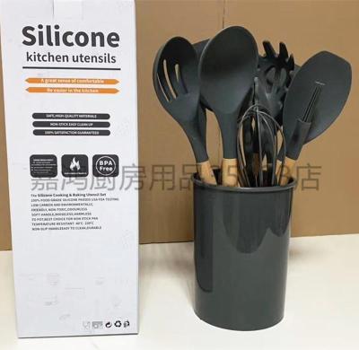 Silicone kitchen utensils and appliances set kitchen wooden handle with bucket 11 sets