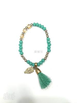 New type is tasted tassel crystal bracelet female Han Edition is contracted individual character hand act the role ofing