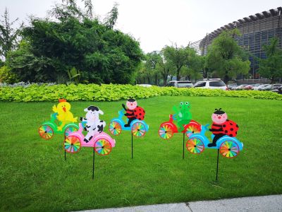 New Listing Animal Riding Motorcycle Kindergarten Park Windmill Festival Display Windmill Children Holding Toys