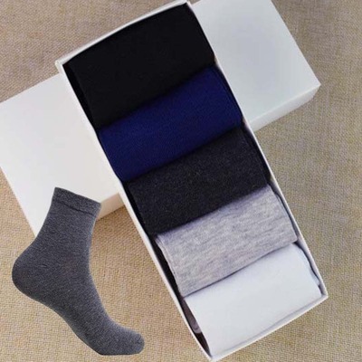 Four Seasons men's socks sport business leisure tube cotton socks 5 pairs gift box socks manufacturer wholesale