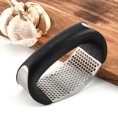 Factory Direct Stainless Steel  Kitchen Garlic Press Ginger  Garlic Crusher Rocker Chopper