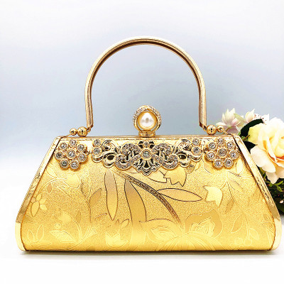 Princess in the club with pearl buckle and diamond set bag European and American retro party dress qipao bag bag female