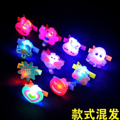 Luminous Cartoon Barrettes Children's LED Flash Toy Net Red Best-Seller on Douyin Night Market Stall Hot Sale Gift Gift