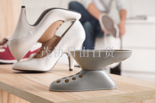 japanese-style ankle-shaped double-layer three-dimensional shoe rack portable plastic shoes holder shoe stretcher shoe storage rack