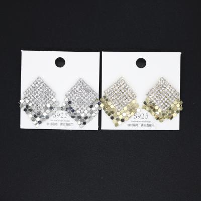 925 Silver Needle Sequins Love Heart Earrings Female Ins Full Diamond Fashion and Personalized Earrings Korean Graceful Online Influencer High-Profile Earrings
