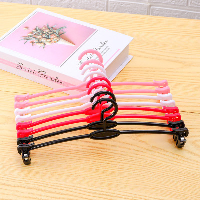 Plastic coat hangers with soft fabric fold heterogeneous rack drying clip clothes hangers