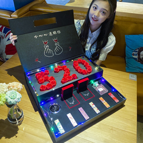 Qixi Valentine‘s Day Creative Surprise Douyin Online Influencer Gift Box for Girlfriend Friends Girlfriends Romantic Confession Birthday Gift