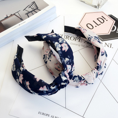 Three States of South Korea's new fabric knotting Solid-color wide version of embossed head band broken Polka dot hair band female Accessories batch